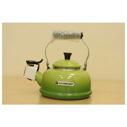  16500    le creuset 1.6l  palm