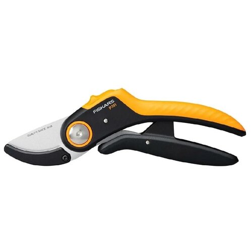  3900   Plus PowerLever P741 FISKARS