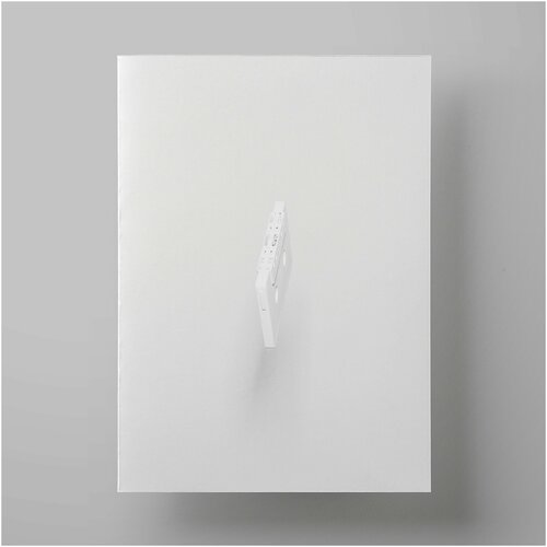  590   , A white cassette, 30x40 ,    