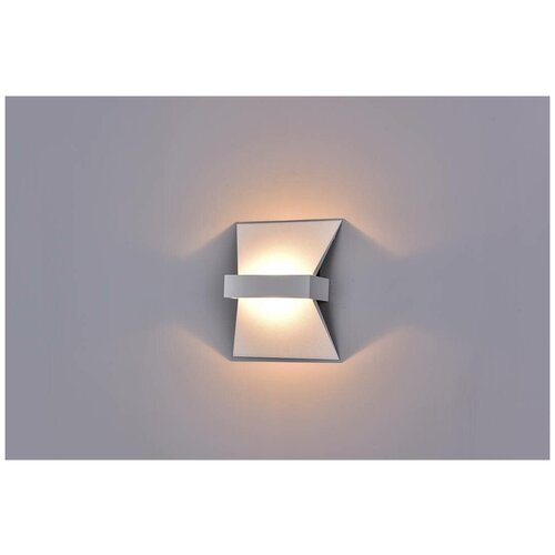  4726 DesignLed    DesignLed GW Front GW-1050-7-WH-WW 003212