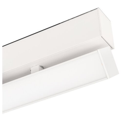  2272  MAG-FLAT-FOLD-45-S805-24W Warm3000 (WH, 100 deg, 24V)