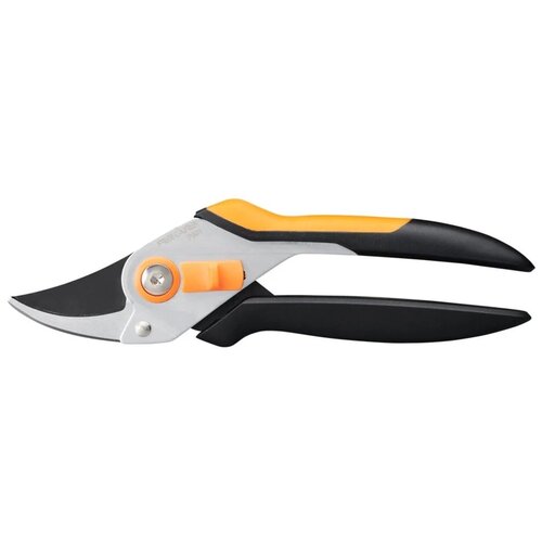  2384  Fiskars Solid P331 1057163 .