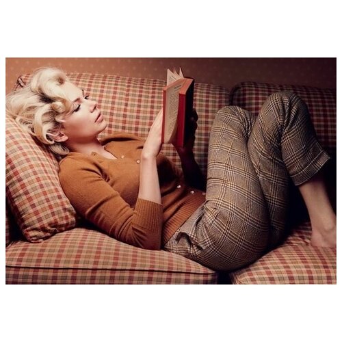  1330      (Marilyn Monroe) 7 44. x 30.