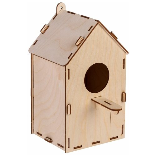  746  Birdhouse  