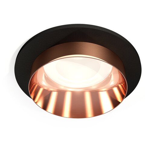  1350   Techno Spot XC6513025 Ambrella Light