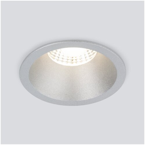  850     Elektrostandard 15266/LED 7W 4200K 