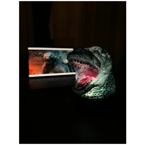  2390 3D -  (Godzilla),     
